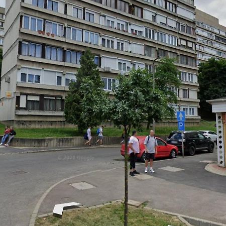 Appartamento Krisztina Apartman Salgótarján Esterno foto